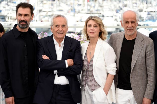 75th Cannes film festival 2022, Photocall ˜Esterno notte™ (exterior night) . Pictured: Fabrizio Gifuni, Marco Bellocchio, Margherita Buy, Toni Servillo  Copyright: xAlbertoxTerenghi Cannesx2022x xix xVenezia2020x
