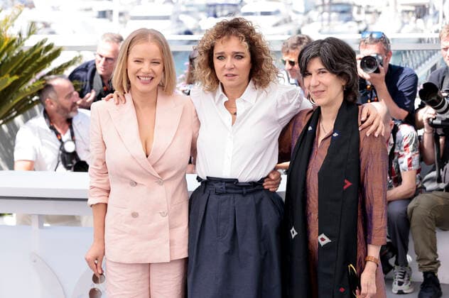 Joanna Kulig, Valeria Golino and Debra Granik at the Un Certain Regard Jury Photocall at the Festival de Cannes 2022 75 Cannes International Film Festival at the Palais des Festivals Cannes, 18 05 2022. Foto:xS.xGabschx xFuturexImage