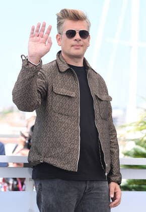 French singer Benjamin Biolay attends the Un Certain Regard jury photo call at Palais des Festivals at the 75th Cannes Film Festival, France on Wednesday, May 18, 2022.  CAN20220518116 RUNExHELLESTAD