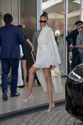 75th Cannes Film Festival 2022, Celebrity Sightings,Day 2 . Pictured: Cindy Bruna  Copyright: xSimonexComix xipa-agency.netx xVeneziax2020x