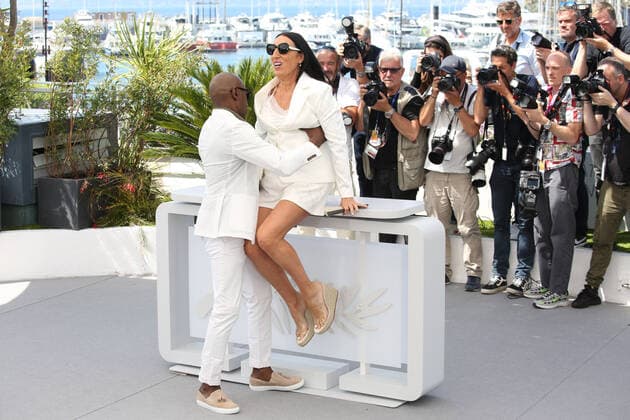 75eme Festival International du Film de Cannes. Photocall du jury Camera d or. 75th Cannes Film Festival. Photocall of the Camera d or jury. Rossy De Palma. 280291 2022-05-18 Cannes France  Copyright: xIsabellexVautierx xStarfacex STAR_280291_007