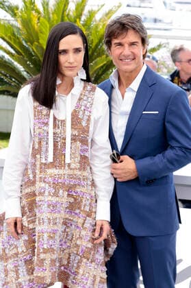 Jennifer Connelly and Tom Cruise at the photocall for the feature film Top Gun Maverick at the Festival de Cannes 2022 75 Cannes International Film Festival at the Palais des Festivals Cannes, 18 05 2022. Foto:xS.xGabschx xFuturexImage