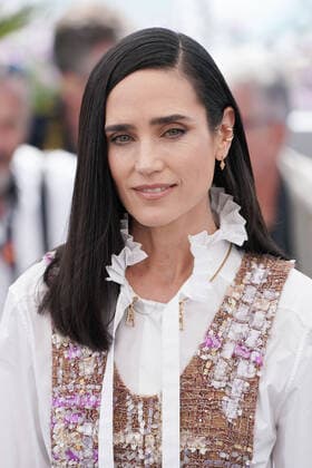 Jennifer Connelly CELEBRITES : 75Ã me Festival de Cannes - Photocall du film Â« Maverick Â» - 18 05 2022 NorbertScanella Panoramic 