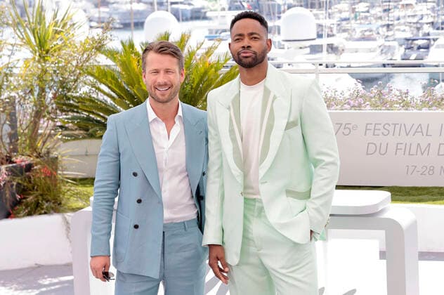 Glen Powell and Jay Ellis at the photocall for the feature film Top Gun Maverick at the Festival de Cannes 2022 75 Cannes International Film Festival at the Palais des Festivals Cannes, 18 05 2022. Foto:xS.xGabschx xFuturexImage