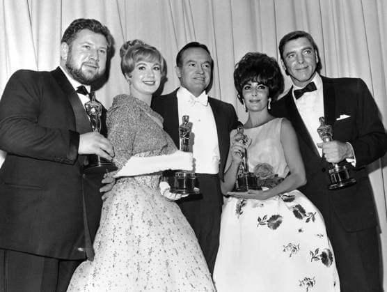 OSCARS. Bester Nebendarsteller. Preisträger 1961-1970 Peter Ustinov, Shirley Jones, Bob Hope, Elizabeth Taylor, Burt Lancaster, 33rd Academy Awards - 1961. File Reference 34145-814THA  Copyright: xCPCx 34145-814THA