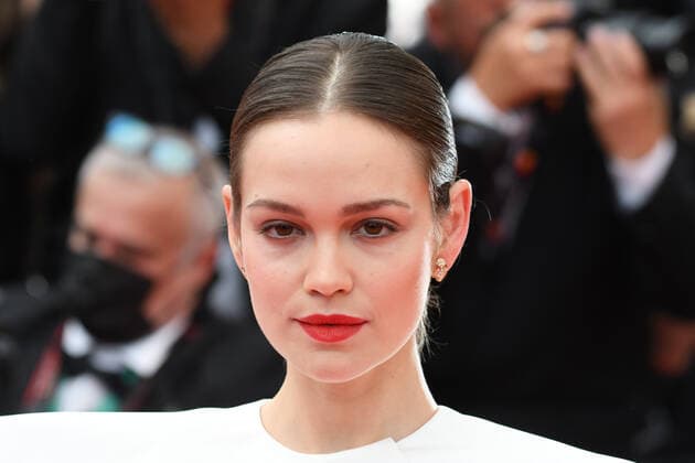 75th Cannes Film Festival 2022, red carpet Top Gun: Maverick Pictured: Emilia Schüle  Copyright: xManuelexMangiarottix xipa-agencyx xVeneziax2020x