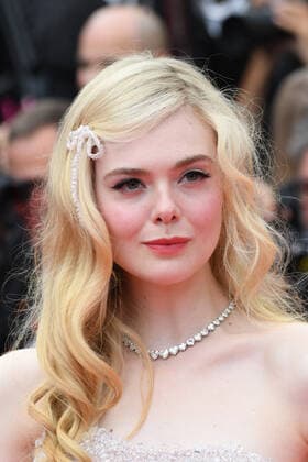 75th Cannes Film Festival 2022, red carpet Top Gun: Maverick Pictured: Elle Fanning  Copyright: xManuelexMangiarottix xipa-agencyx xVeneziax2020x