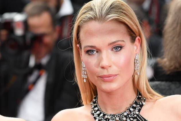 75th Cannes Film Festival 2022, red carpet Top Gun: Maverick Pictured: Lady Amelia Spencer, Lady Eliza Spencer  Copyright: xManuelexMangiarottix xipa-agencyx xVeneziax2020x