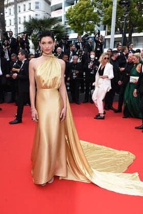 Cannes 2022 - 75Â° Festival Internazionale del cinema, Prima Serata, Red Carpet del film Top Gun: Maverick.  Nella foto: Grace Elizabeth  Copyright: xAlbertoxTerenghix xipa-agency.nex xVenezia2020x