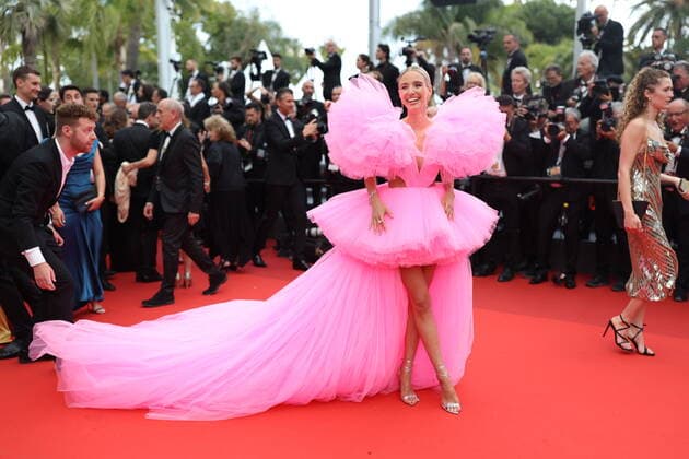 75eme Festival International du Film de Cannes. Montée des marches du film d?ouverture «Top Gun: Maverick». 75th International Cannes Film Festival. Opening with Red carpet of « Top Gun: Maverick» movie. 280309 0000-00-00 Cannes France Hanne, Leonie  Copyright: xTerencexBaelenx STAR_280309_172