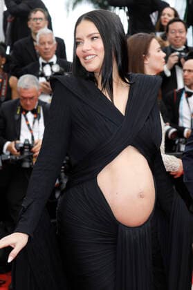 Adriana Lima at the premiere of the feature film Top Gun Maverick at the Festival de Cannes 2022 75 Cannes International Film Festival at the Palais des Festivals Cannes, 18 05 2022. Foto:xD.xBedrosianx xFuturexImage
