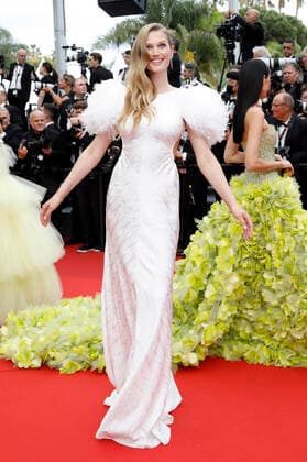 Toni Garrn at the premiere of the feature film Top Gun Maverick at the Festival de Cannes 2022 75 Cannes International Film Festival at the Palais des Festivals Cannes, 18 05 2022. Foto:xD.xBedrosianx xFuturexImage