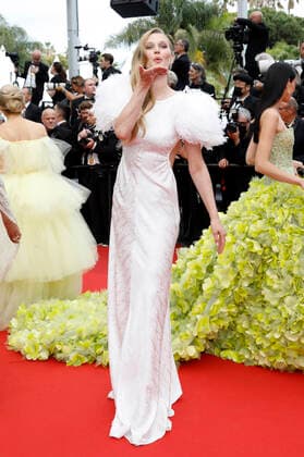 Toni Garrn at the premiere of the feature film Top Gun Maverick at the Festival de Cannes 2022 75 Cannes International Film Festival at the Palais des Festivals Cannes, 18 05 2022. Foto:xD.xBedrosianx xFuturexImage