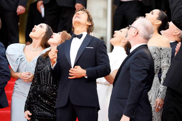 Tom Cruise, Thierry Fremaux, Jennifer Connelly and guests at the premiere of the feature film Top Gun Maverick at the Festival de Cannes 2022 75 Cannes International Film Festival at the Palais des Festivals Cannes, 18 05 2022. Foto:xD.xBedrosianx xFuturexImage