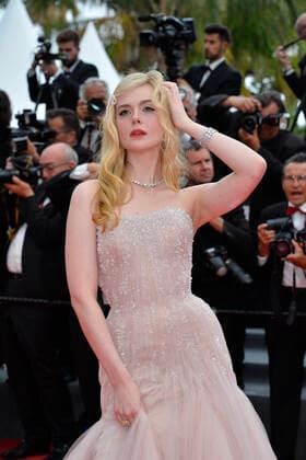 Elle Fanning Premiere of the feature film Top Gun Maverick at the Festival de Cannes 2022 75 Cannes International Film Festival at the Palais des Festivals Cannes 18 May 2022.