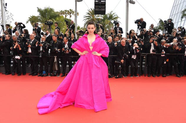 Katherine Langford at the Top Gun Maverick Film Premiere on 18 05 2022 at the 75 Cannes Film Festival in Cannes 75 Cannes Film Festival 2022 Top Gun Maverick Film Premiere