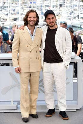 75th Cannes film festival 2022, Photocall film ˜Le otto montagne™. Pictured: Alessandro Borghi, Luca Marinelli  Copyright: xAlbertoxTerenghi Cannesx2022x xix xVenezia2020x