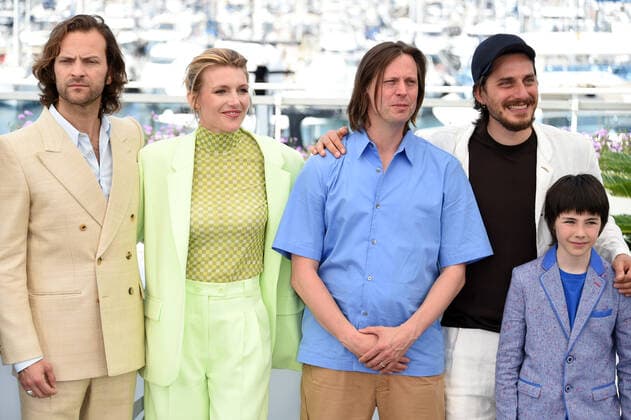 75th Cannes film festival 2022, Photocall film ˜Le otto montagne™. Pictured: Lupo Barbiero, Alessandro Borghi, Luca Marinelli, Felix Van Groeningen, Charlotte Vandermeersch  Copyright: xAlbertoxTerenghi Cannesx2022x xix xVenezia2020x