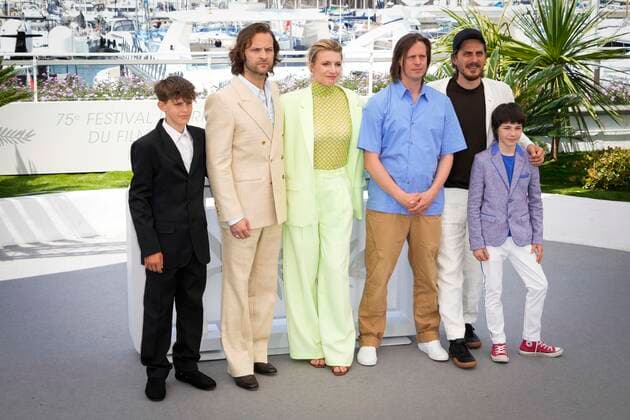 IPP Photo Daniele Cifala™ cannes 19 05 2022 The Eight Mountains The 75th Annual Cannes Film Festival Photocall in the photo Surakshya Panta, Ruben Impens, Elisabetta Mazzullo, Elena Lietti, Christian Sassella, Alessandro Borghi, Charlotte Vandermeersch, Felix Van Groeningen, Luca Marinelli, Lupo Barbiero, Filipo Timi and Andrea Palma Italy Photo 0