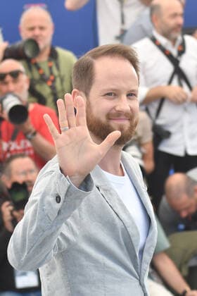 75eme Festival International du Film de Cannes. Photocall du film Tchaikovski s Wife . 75eme Festival International du Film de Cannes. Photocall du film Tchaikovski s Wife . Festival de Cannes 2022 - The 75th annual Cannes film festival 2022 in Cannes - France - photocall of Tchaikovski s Wife 280342 2022-05-19 Cannes France Biron, Odin  Copyright: xSergexArnalx xStarfacex STAR_280342_028