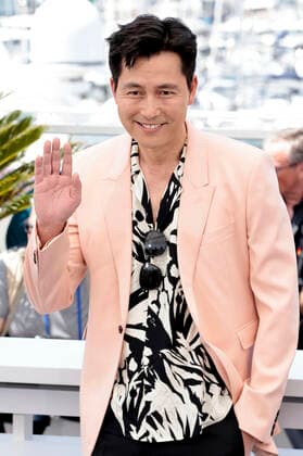 Jung Woo sung at the photocall for the feature film Hunt Heon teu at the Festival de Cannes 2022 75 Cannes International Film Festival at the Palais des Festivals Cannes, 19 05 2022. Foto:xS.xGabschx xFuturexImage