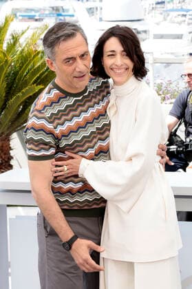 Filippo Timi and Elena Lietti at the photocall for the feature film The Eight Mountains Le otto montagne at the Festival de Cannes 2022 75 Cannes International Film Festival at the Palais des Festivals Cannes, 19 05 2022 Foto:xS.xGabschx xFuturexImage
