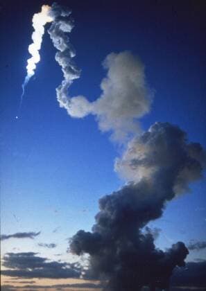 Explosion of space shuttle Challenger (January 28, 1986) On January 28, 1986, space shuttle Challenger exploded 73 seconds after its take-off from Kennedy Space Center in Cap Canaveral, Florida. Copyright: xPhoto12 Coll-DITE-NASAx DIT03034_002