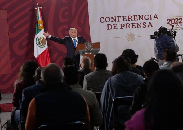 Lopez Obrador Daily Breafing Conference MEXICO CITY, MEXICO - MAY 19, 2022: MexicoÕs President, Andres Manuel Lopez Obrador, gesticulates during his speech in his daily briefing conference at National Palace. On May 15, 2022 in Mexico City, Mexico. (Photo by Alex Dalton Eyepix Group) Copyright: xAlexxDalton xEyepixxGroupx EYEPIX_AD_19052022_61644