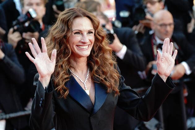 Internationale Filmfestspiele von Cannes, Armageddon Time Premiere Julia Roberts CELEBRITES : 75Ã me Festival de Cannes - Tapis rouge du film Â« Armageddon Time Â» - 19 05 2022 NorbertScanella Panoramic 