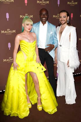 Naomi Jon, Bruce Darnell and Riccardo Simonetti at Magnum Party during Festival de Cannes 2022 75 Cannes International Film Festival at Magnum Beach Lounge Cannes, 19 05 2022. Foto:xS.xTschirnerx xFuturexImage