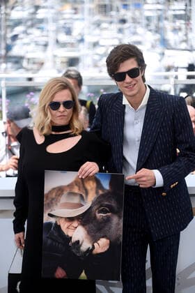 75th Cannes film festival 2022, Photocall film EO (Hi Han). Pictured: Lorenzo Zurzolo, Ewa Piaskowska  Copyright: xAlbertoxTerenghi Cannesx2022x xix xVenezia2020x