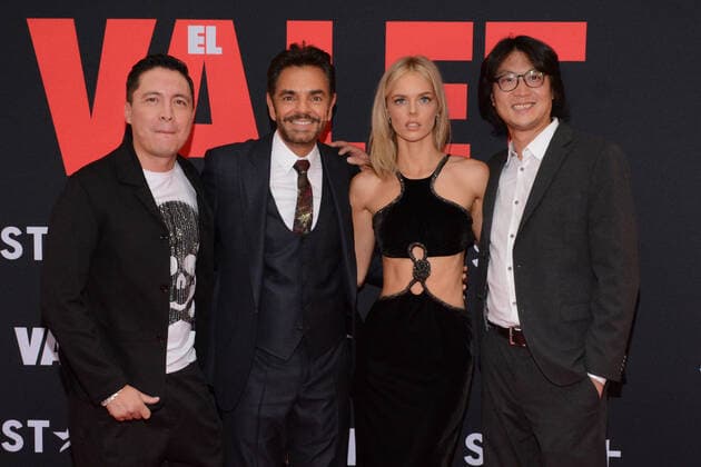 The Valet Film Premiere MEXICO CITY, MEXICO - MAY 19, 2022: (L-R) Armando Hern‡ndez, Eugenio Derbez, Samara Weaving, Richard Wong pose for photos during the red carpet of The Valet film premiere at Cinepolis Oasis Coyoacan. On May 19, 2022 in Mexico City, Mexico. (Photo by Jorge Gonzalez Eyepix Group) Copyright: xJorgexGonzalez xEyepixxGroupx EYEPIX_JG_19052022_61781