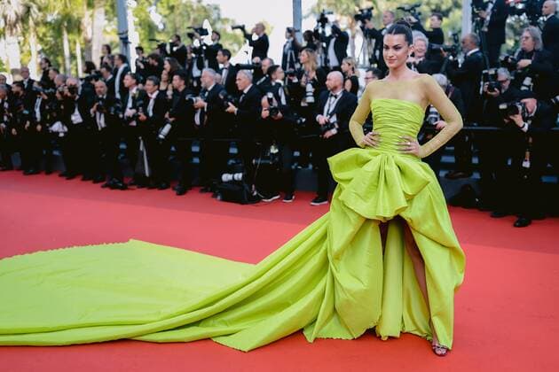 Internationale Filmfestspiele von Cannes, Three Thousand Years of Longing Premiere 75eme Festival International du Film de Cannes. Montee des marches du film Trois Mille Ans A T Attendre . 75th Cannes International Film Festival. Red Carpet of the film Three Thousand Years Waiting for You 280443 2022-05-20 Cannes France Lozano, Marta  Copyright: xTerencexBaelenx STAR_280443_030