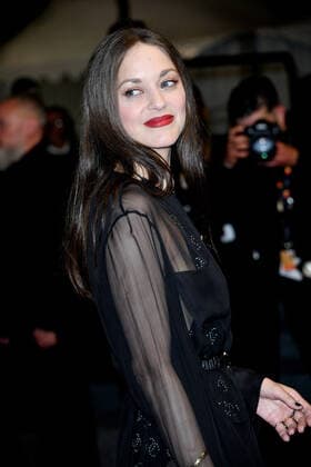 Internationale Filmfestspiele von Cannes, Premiere Frere et Soeur 75th Cannes Film Festival 2022, Red Carpet Film Brother And Sister. Pictured Marion Cotillard  Copyright: xSimonexComix xipa-agency.netx xVeneziax2020x
