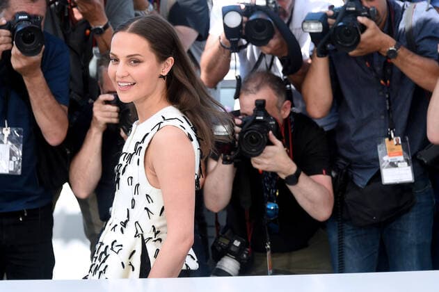 75th Cannes film festival 2022, Photocall film Irma Vep. Pictured: Alicia Vikander  Copyright: xAlbertoxTerenghi Cannesx2022x xix xVenezia2020x