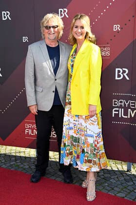 Martin Krug with girlfriend Martina Nicia at the 43 Bavarian Film Award 2021 ceremony at the Prinzregententheater in Munich, 20 05 2022 Foto:xF.xKernx xFuturexImage