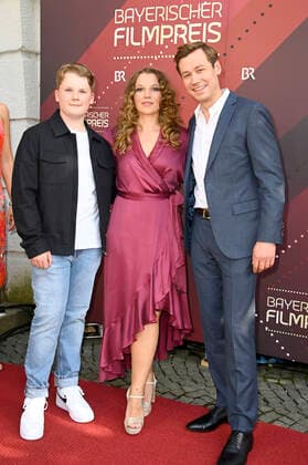 Julius Weckauf, Antonia Bill and David Kross at the 43 Bavarian Film Award 2021 ceremony at the Prinzregententheater in Munich, 20 05 2022 Foto:xF.xKernx xFuturexImage