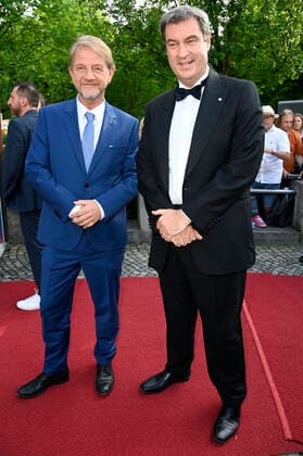 Sönke Wortmann and Markus Söder at the award ceremony of the 43 Bavarian Film Award 2021 at the Prinzregententheater in Munich, 20 05 2022 Foto:xF.xKernx xFuturexImage