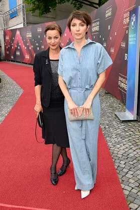 Jule Ronstedt and Julia Koschitz at the 43 Bavarian Film Award 2021 ceremony at the Prinzregententheater in Munich, 20 05 2022 Foto:xF.xKernx xFuturexImage