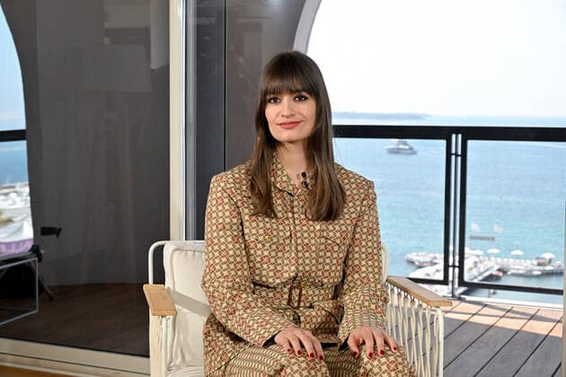 75eme Festival International du Film de Cannes. Photocall avec Clara Luciani. 75th international Cannes Film Festival. Photocall with French autor-compositor-singer Clara Luciani 280477 2022-05-21 Cannes Gabon Luciani, Clara  Copyright: xL.Urmanx xStarfacex STAR_280477_021