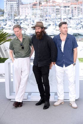 75th Cannes film festival 2022, Photocall film The stranger. Pictured: Sean Harris, Joel Edgerton, Thomas M. Wright  Copyright: xAlbertoxTerenghi Cannesx2022x xix xVenezia2020x
