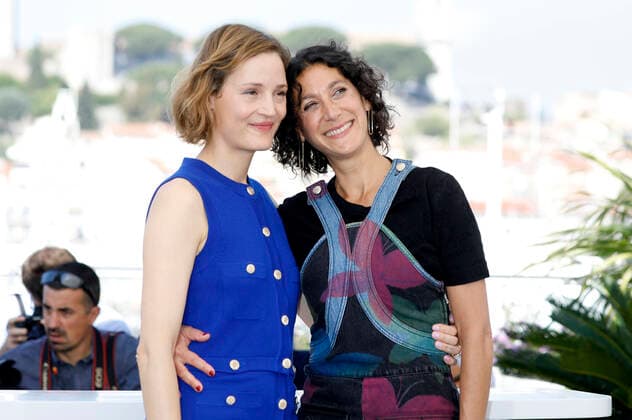 Vicky Krieps and Emily Atef at the photocall for the feature film Plus que jamais More Than Ever at the Festival de Cannes 2022 75 Cannes International Film Festival at the Palais des Festivals Cannes, Foto:xD.xBedrosianx xFuturexImage