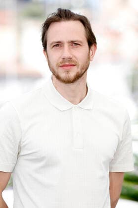 Bastien Bouillon at the photocall for the feature film La nuit du 12 The Night of the 12th at the Festival de Cannes 2022 75 Cannes International Film Festival at the Palais des Festivals Cannes, 21 05 2022. Foto:xD.xBedrosianx xFuturexImage