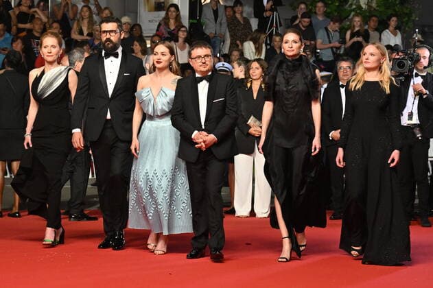 75eme Festival International du Film de Cannes. Montee des marches du film R.N.M . Festival de Cannes 2022 - The 75th annual Cannes film festival 2022 in Cannes 280513 2022-05-21 Cannes France Mungiu, Cristian  Copyright: xL.Urmanx xStarfacex STAR_280513_044