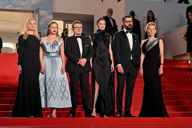 75eme Festival International du Film de Cannes. Montee des marches du film R.N.M . Festival de Cannes 2022 - The 75th annual Cannes film festival 2022 in Cannes 280513 2022-05-21 Cannes France Mungiu, Cristian  Copyright: xL.Urmanx xStarfacex STAR_280513_051