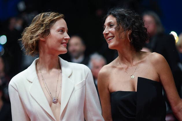 75eme Festival International du Film de Cannes. Montee des marches du film R.N.M . Festival de Cannes 2022 - The 75th annual Cannes film festival 2022 in Cannes - France - RMN Red Carpet - Vicky Krieps ; Emily Atef 280515 2022-05-21 Cannes France  Copyright: xLionelxGuericolas MPPx STAR_280515_021