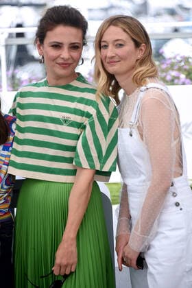 75th Cannes film festival 2022, Photocall film Marcel!. Pictured: Jasmine Trinca, Alba Rohrwacher  Copyright: xAlbertoxTerenghi Cannesx2022x xix xVenezia2020x