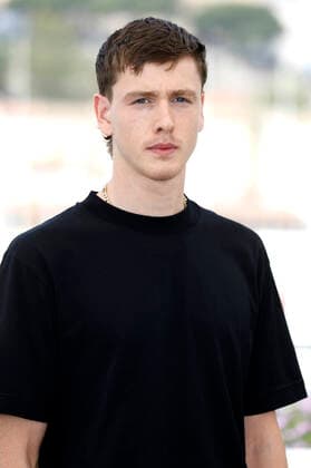 Harris Dickinson at the photocall for the feature film Triangle of Sadness at the Festival de Cannes 2022 75 Cannes International Film Festival at the Palais des Festivals Cannes, 22 05 2022 Foto:xD.xBedrosianx xFuturexImage