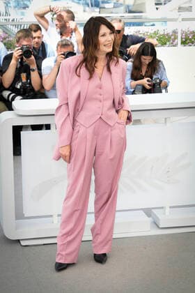 IPP Photo Daniele Cifala™ Cannes 22 05 2022 Triangle Of Sadness Photocall The 75th Annual Cannes Film Festival in the photo Iris Berben Italy Photo Press World Copyright  0