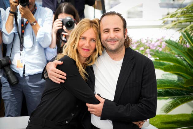 Photo IPP Daniele Cifala™ Cannes 22 05 2022 Chronique D Une Liaison Passagere Diary Of A Fleeting Affair Photocall The 75th Annual Cannes Film Festival in the photo Vincent Macaigne and Sandrine Kiberlain Italy Photo Press World Copyright  0
